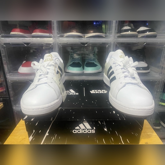 Adidas Limited Edition GrandCourt Star Wars Size 10.5 - Picture 2 of 4